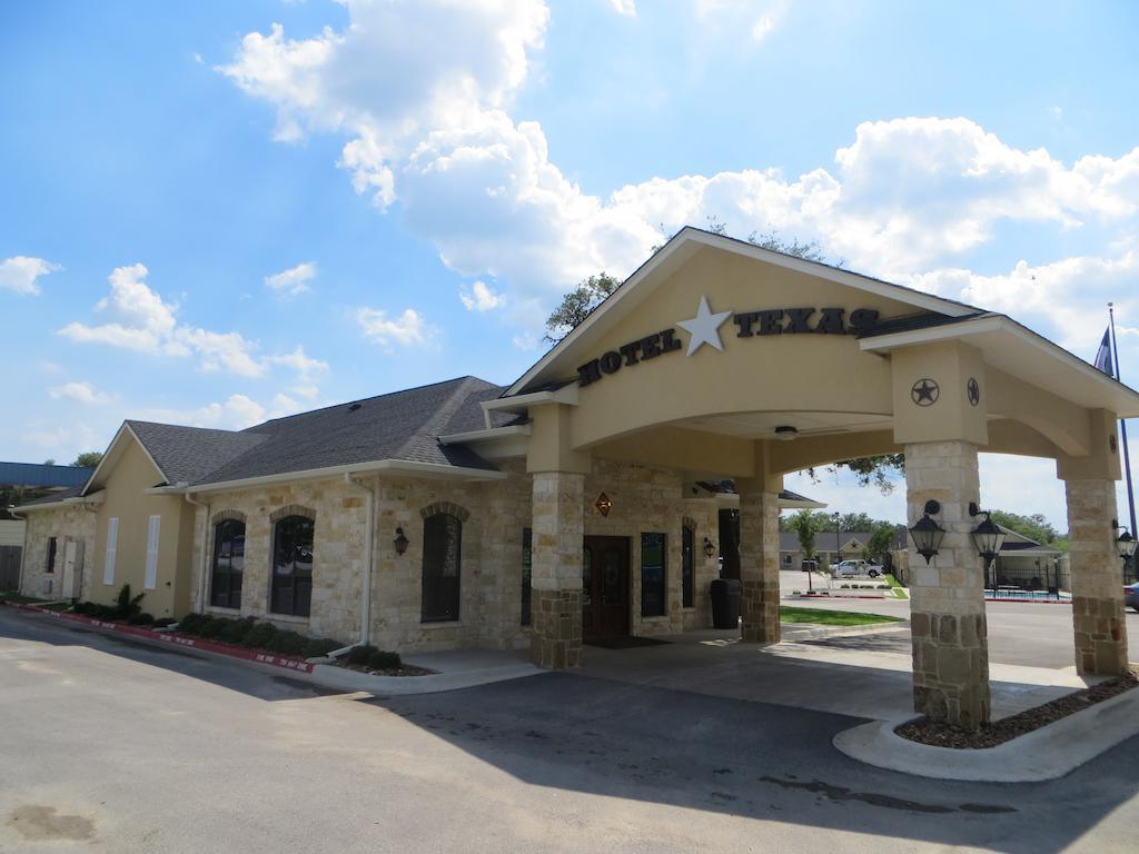 Hotel Texas Cuero Exterior foto